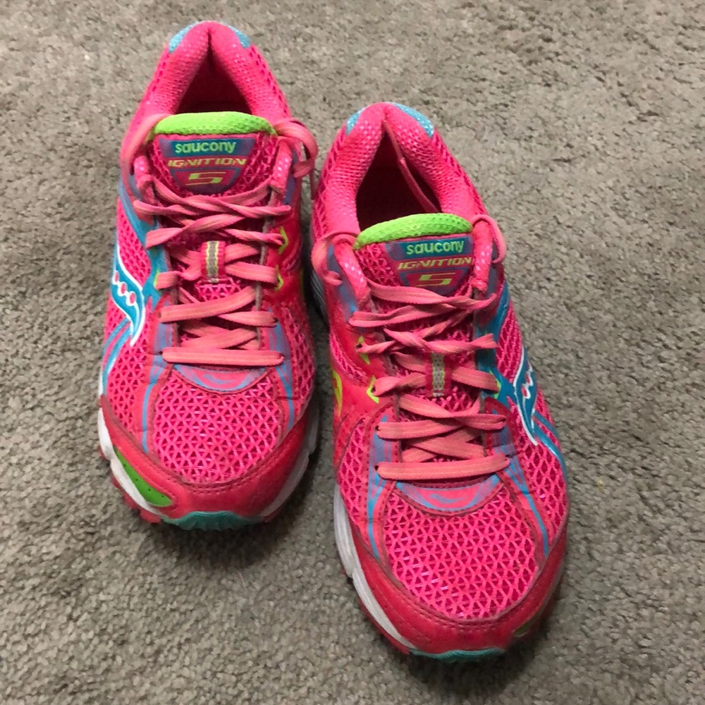 Women’s Saucony Ignition running shoes